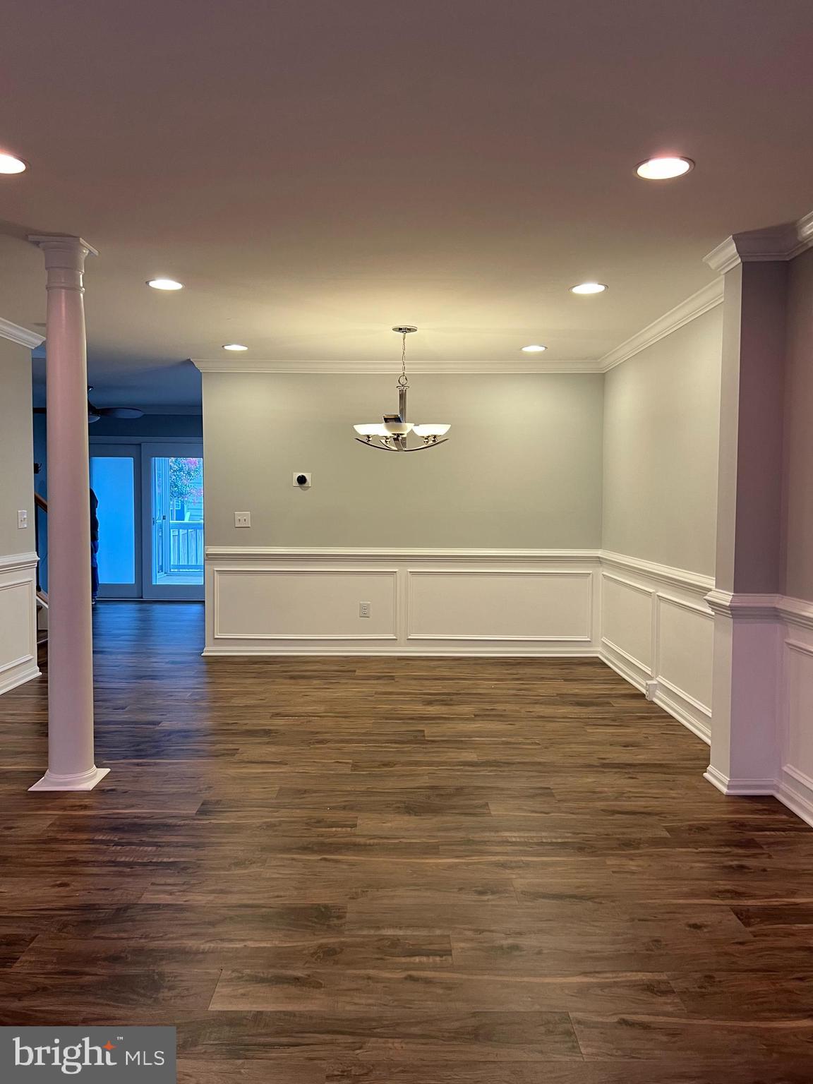 20419 Charter Oak Drive Ashburn, VA 20147 - Photo 3 of 18 Dining Area
