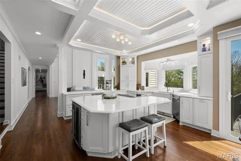 $1,295,000 | 1406 Wildhorse Pkwy Drive, Wildwood, MO 63005