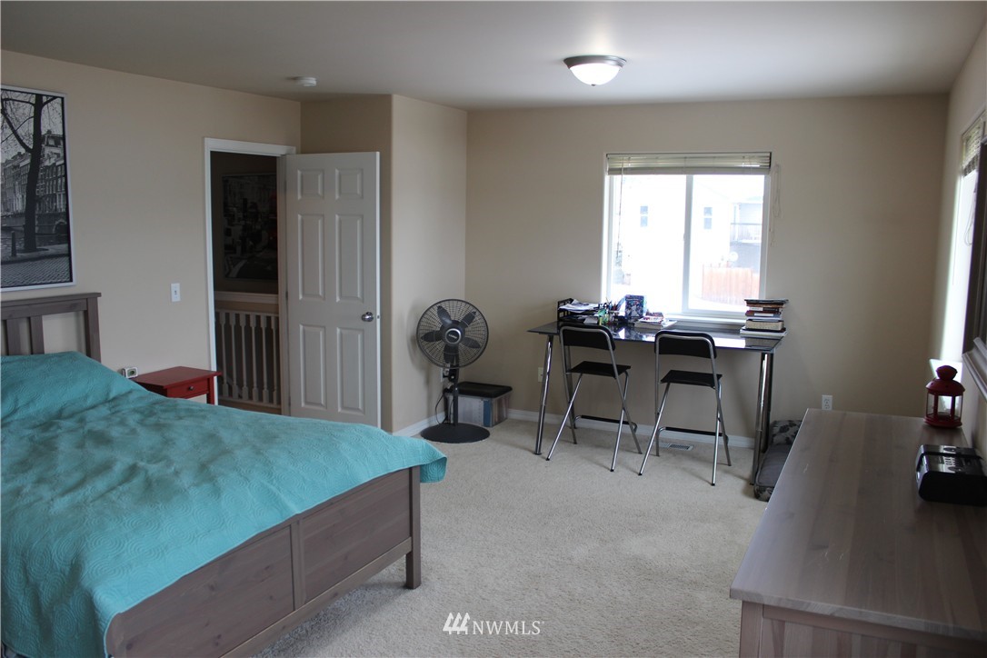 2121 West Honeysett Road Wenatchee, WA 98801 - Photo 12 of 25 Gallery Image 12
