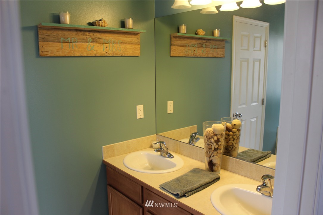 2121 West Honeysett Road Wenatchee, WA 98801 - Photo 15 of 25 Gallery Image 15