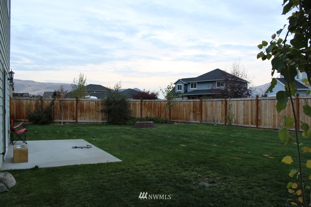 2121 West Honeysett Road Wenatchee, WA 98801 - Photo 24 of 25 Gallery Image 24