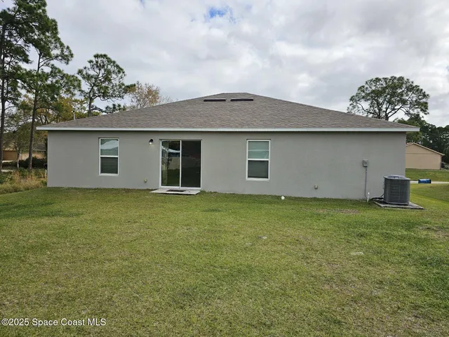 $1,750 | 1390 Vander Avenue Southeast, Palm Bay, FL 32909