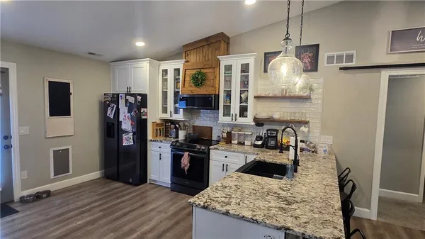 $229,950 | 408 Lincoln Avenue, Osawatomie, KS 66064