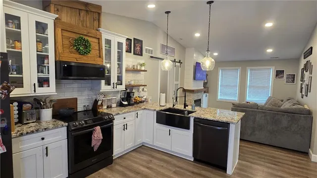 $239,000 | 408 Lincoln Avenue, Osawatomie, KS 66064