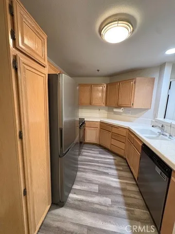 $385,000 | 5744 Oak Bend Lane, Unit 203, Oak Park, CA 91377