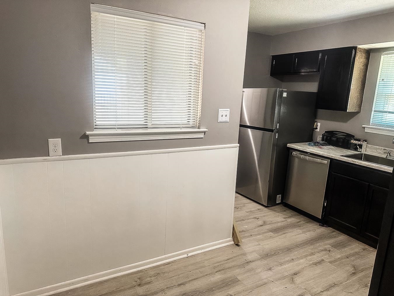 3909 Range Line Road Memphis, TN 38127 - Photo 13 of 31 a kitchen with a refrigerator and window