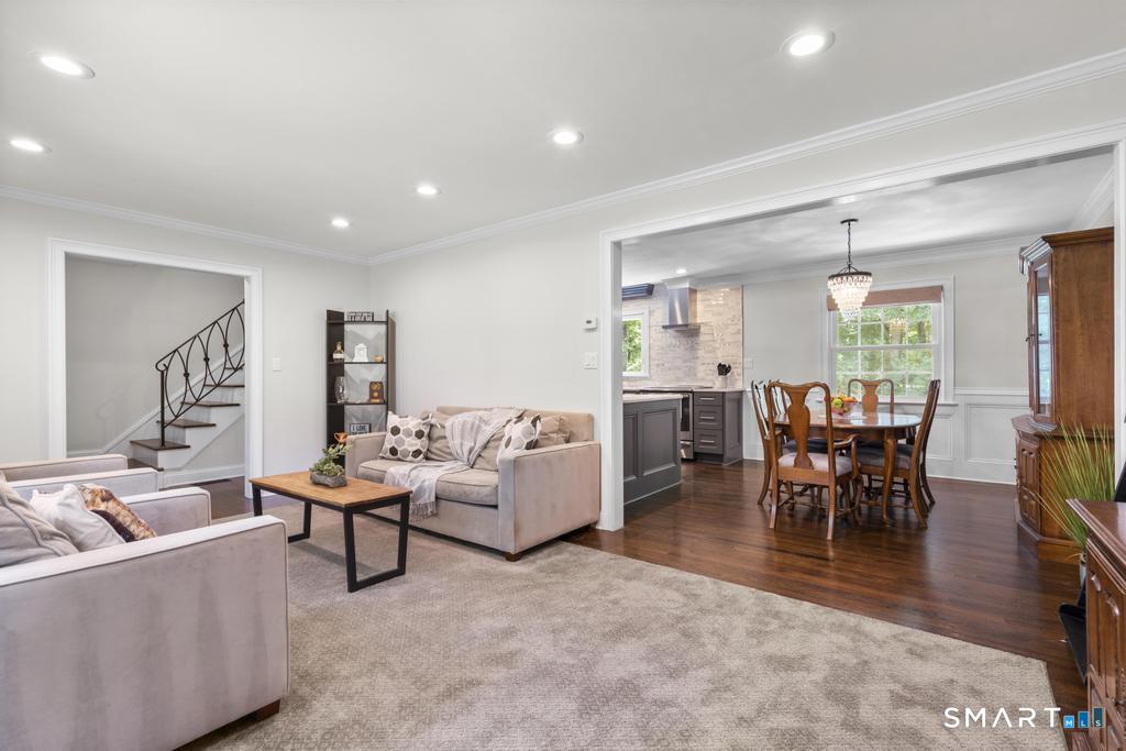 4 Stonehedge Road Norwalk, CT 06851 - Photo 14 of 38 Gallery Image 14