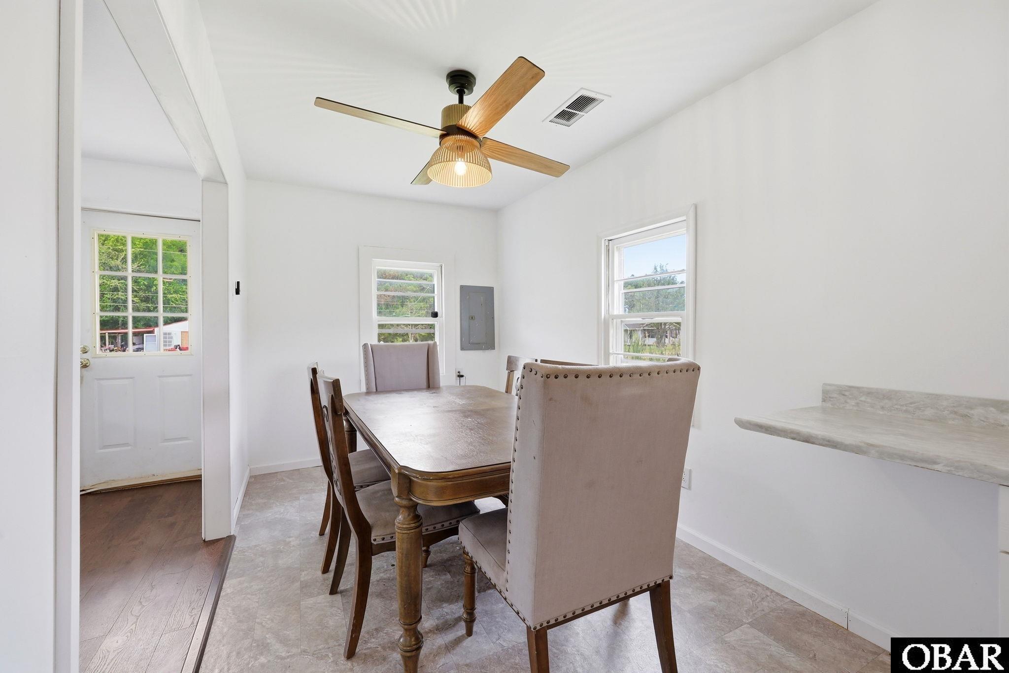 800 Goat Neck Road Columbia, NC 27925 - Photo 11 of 46 Dining Area 1