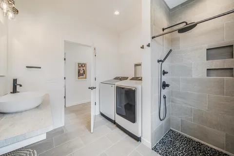 $869,000 | N8805 Lakeshore Drive, Van Dyne, WI 54979