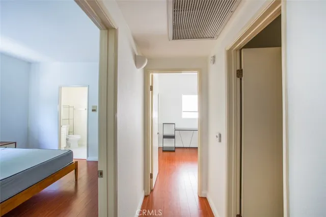 $2,980 | 3261 Sawtelle Boulevard, Unit 104, Los Angeles, CA 90066