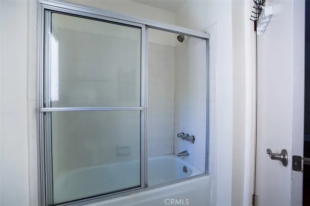 $2,980 | 3261 Sawtelle Boulevard, Unit 104, Los Angeles, CA 90066