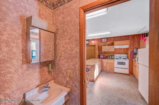 $399,900 | 9 Marcy Road, Tunkhannock, PA 18657