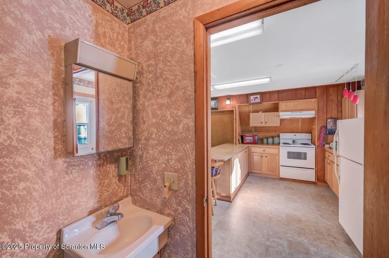 9 Marcy Road Tunkhannock, PA 18657 - Photo 79 of 97 Mother-in-law suite