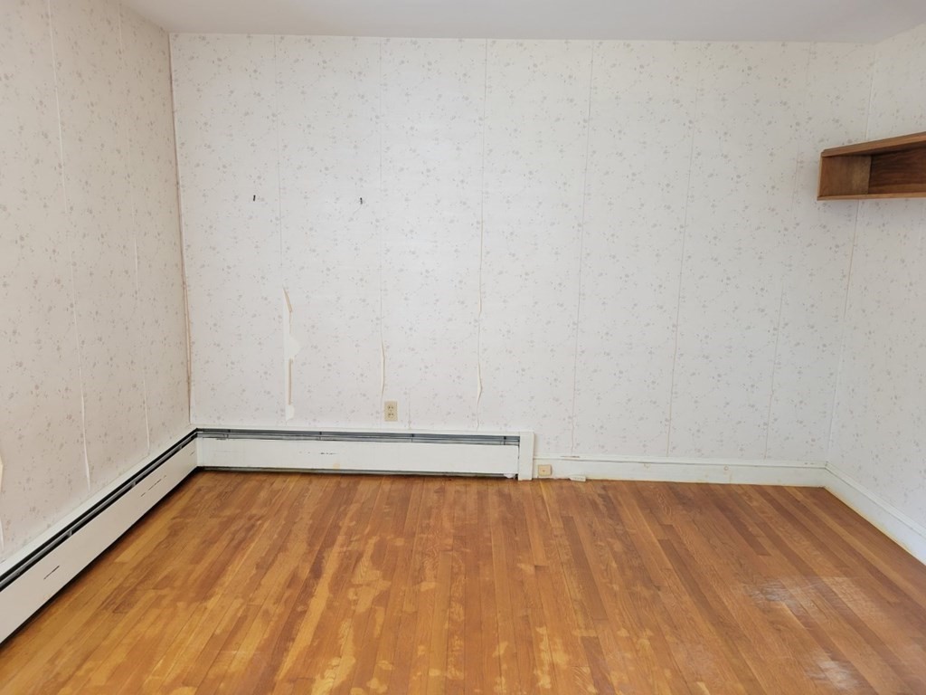 38 Bigelow Road Lancaster, MA 01523 - Photo 15 of 26 a view of a room