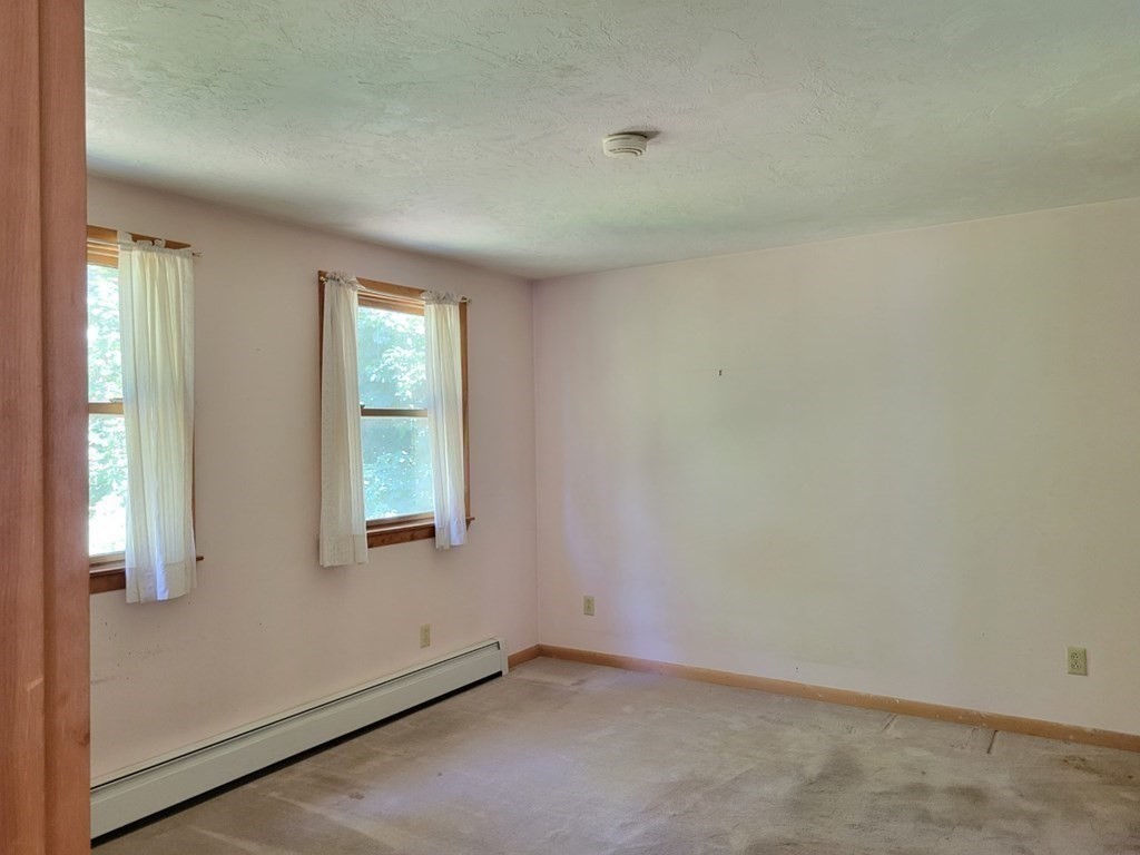 38 Bigelow Road Lancaster, MA 01523 - Photo 17 of 26 an empty room with windows