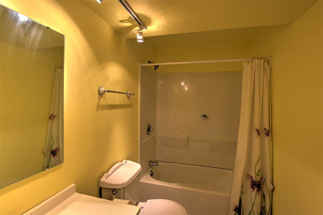3225 North University Avenue Decatur, IL 62526 - Photo 25 of 32