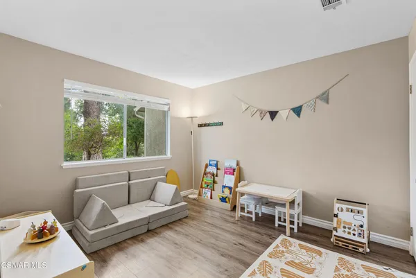 $599,000 | 14913 Campus Park Drive, Unit B, Moorpark, CA 93021