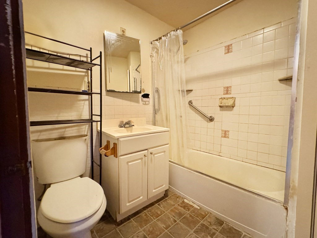 91 Butler Street Lawrence, MA 01841 - Photo 22 of 24 Gallery Image 22