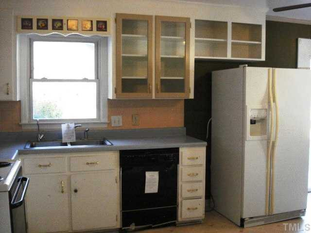 3713 Brentwood Road Raleigh, NC 27604 - Photo 3 of 14 Kitchen