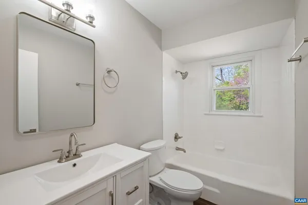 $449,900 | 6709 Spring Hill Road, Ruckersville, VA 22968