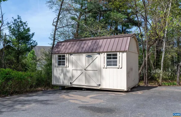 $449,900 | 6709 Spring Hill Road, Ruckersville, VA 22968