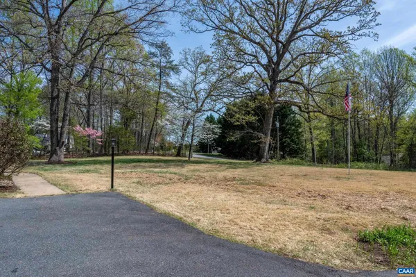 $449,900 | 6709 Spring Hill Road, Ruckersville, VA 22968