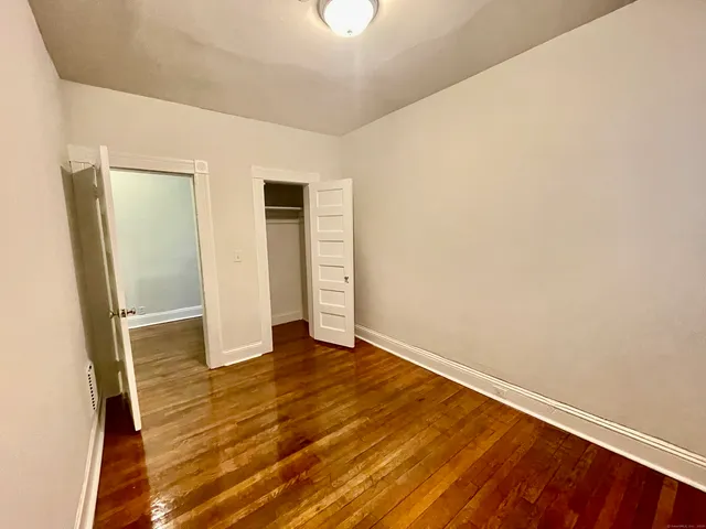 $2,200 | 517 Brooks Street, Bridgeport, CT 06608