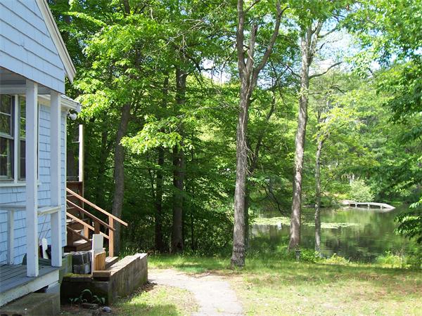11 Fallon Point Hanson, MA 02341 - Photo 18 of 20 Gallery Image 18