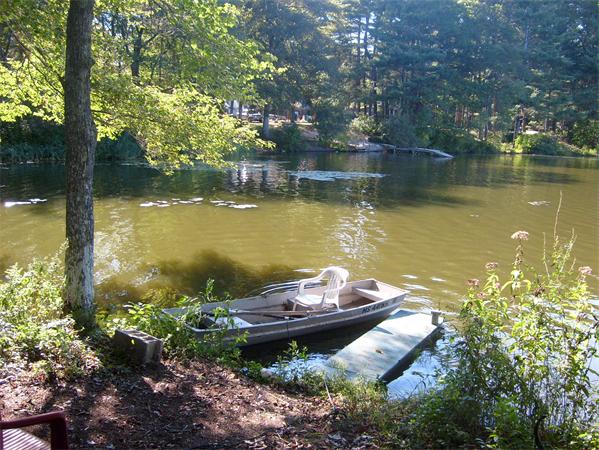 11 Fallon Point Hanson, MA 02341 - Photo 3 of 20 Gallery Image 3