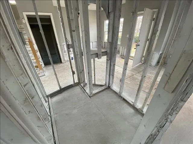 $219,900 | 8547 North Robinhood Avenue, Kansas City, MO 64154