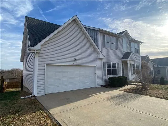 $219,900 | 8547 North Robinhood Avenue, Kansas City, MO 64154