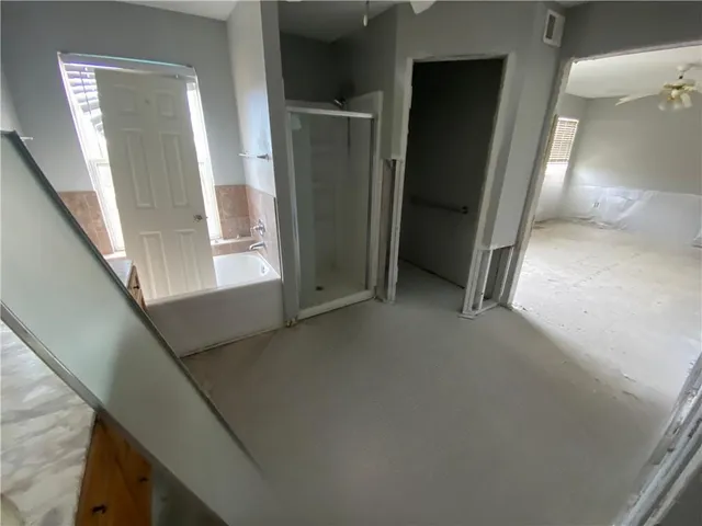 $219,900 | 8547 North Robinhood Avenue, Kansas City, MO 64154