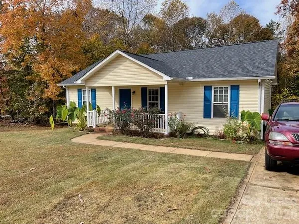 $1,575 | 131 Island Terrace Road, Statesville, NC 28677