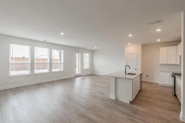 $2,400 | 346 Boro Brg Drive, Princeton, TX 75407