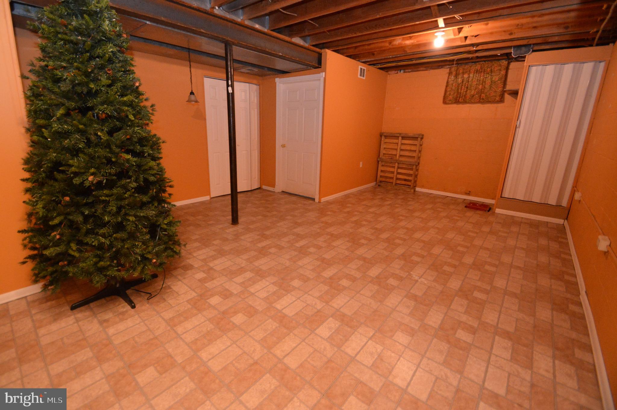 17 Fairland Road Manheim, PA 17545 - Photo 33 of 35 Basement