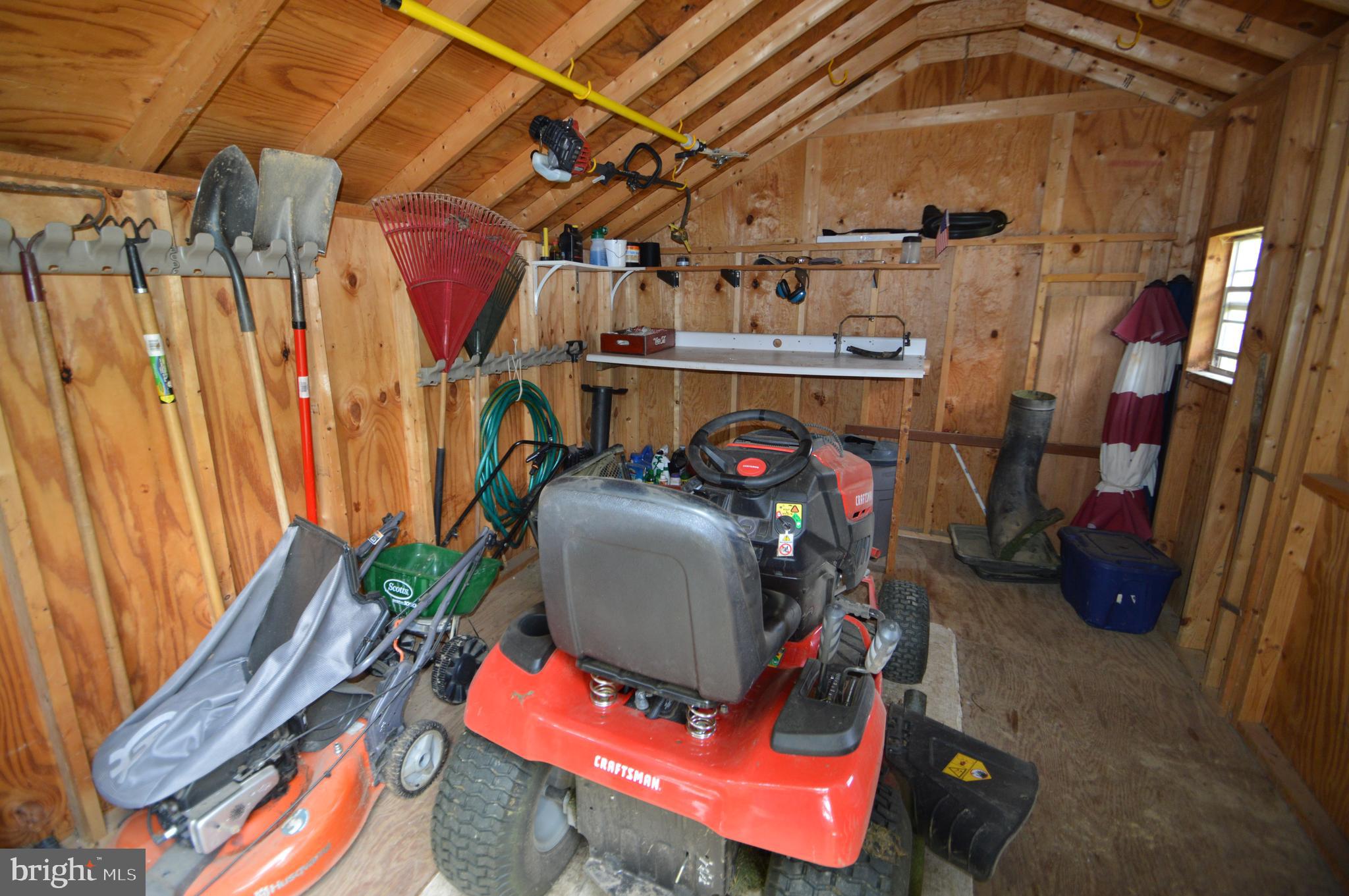 17 Fairland Road Manheim, PA 17545 - Photo 34 of 35 Everything in the small shed to stay.