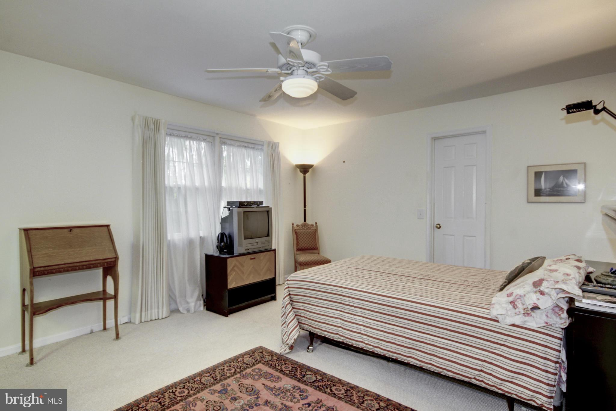 605 Shore Acres Road Arnold, MD 21012 - Photo 17 of 30 Bedroom 1