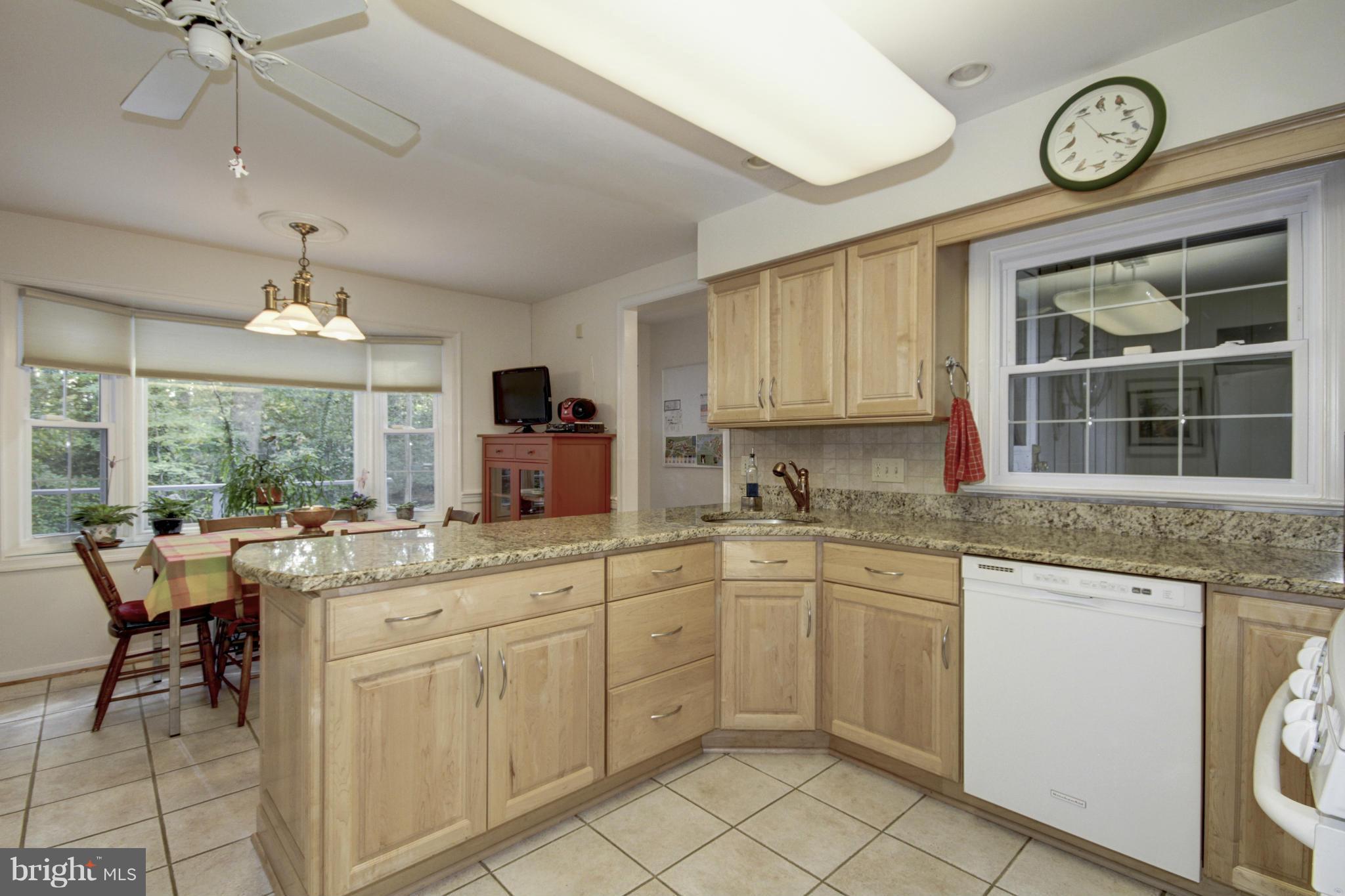 605 Shore Acres Road Arnold, MD 21012 - Photo 3 of 30 Kitchen