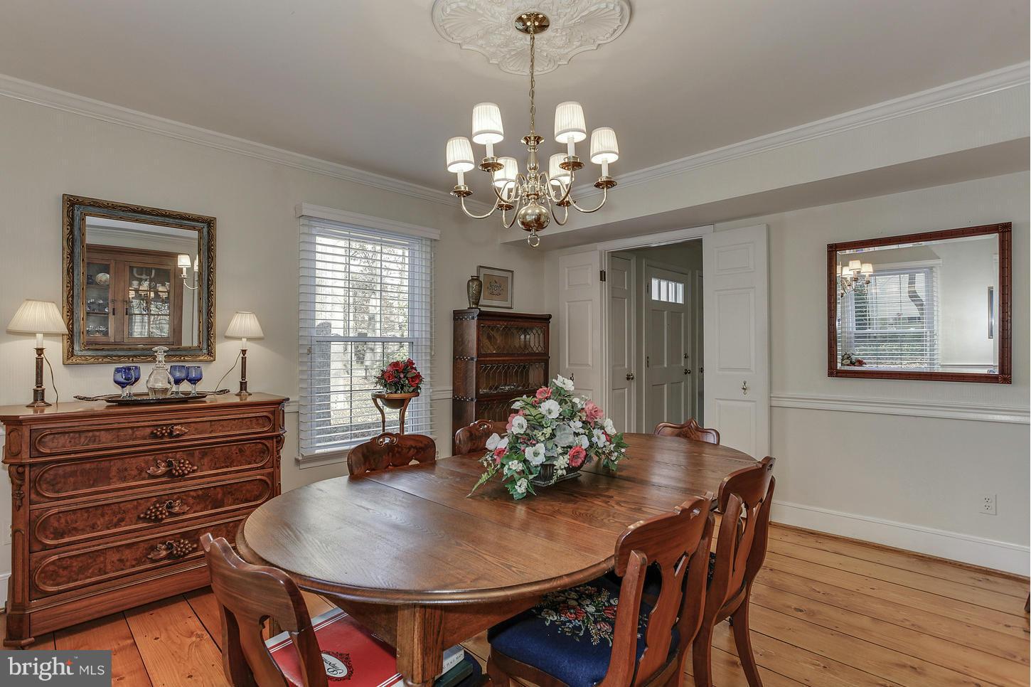 605 Shore Acres Road Arnold, MD 21012 - Photo 8 of 30 Dining Room
