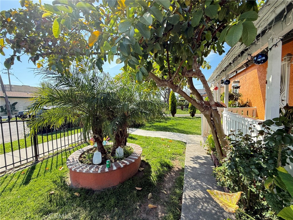 3625 East Marcelle Street Compton, CA 90221 - Photo 6 of 21