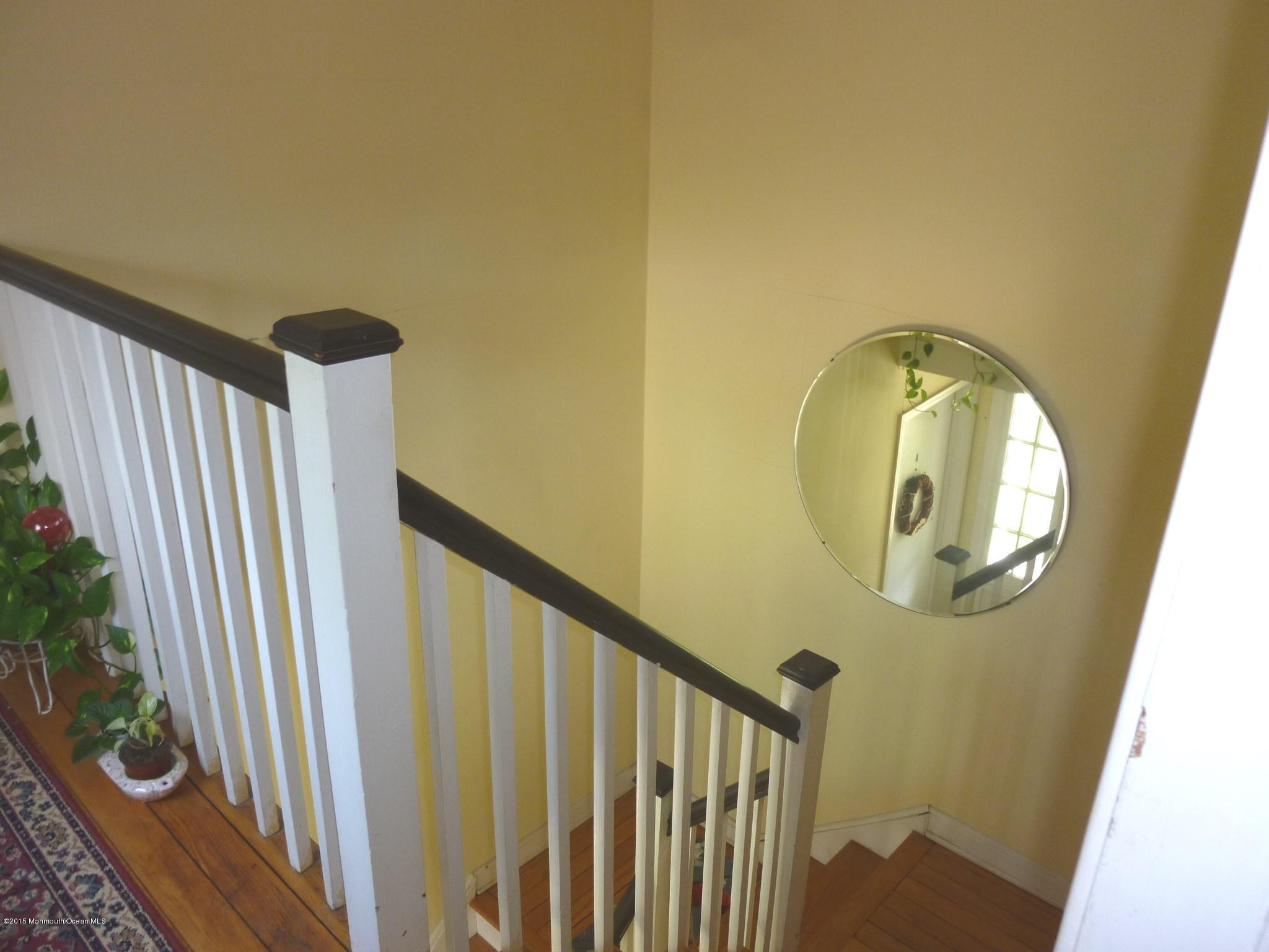 38 Pinckney Road, Unit D Red Bank, NJ 07701 - Photo 4 of 31 Wood Floors in the Hallway