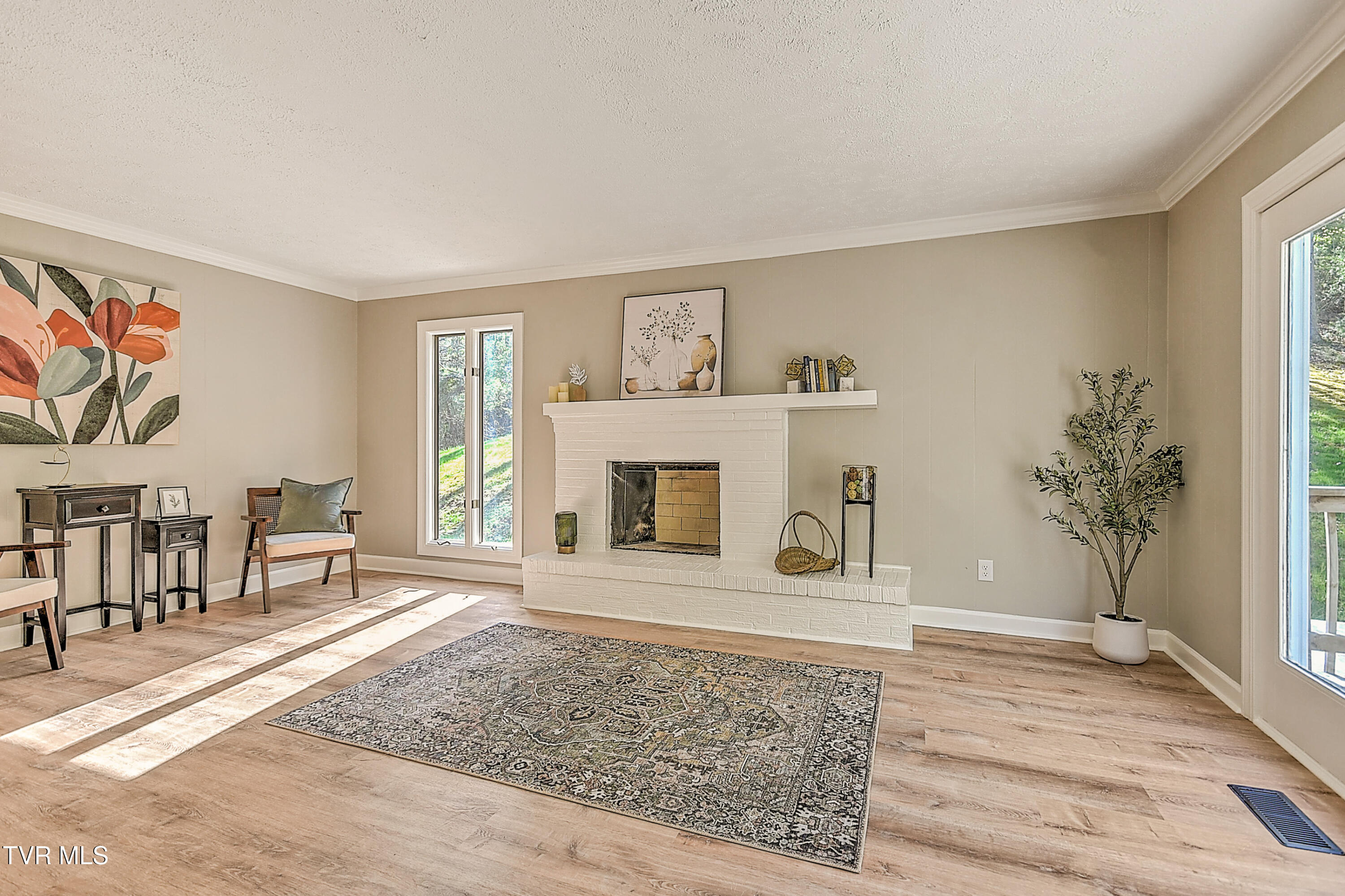 112 Hidden Valley Road Bristol, TN 37620 - Photo 24 of 74 112 Hidden Valley KB-30