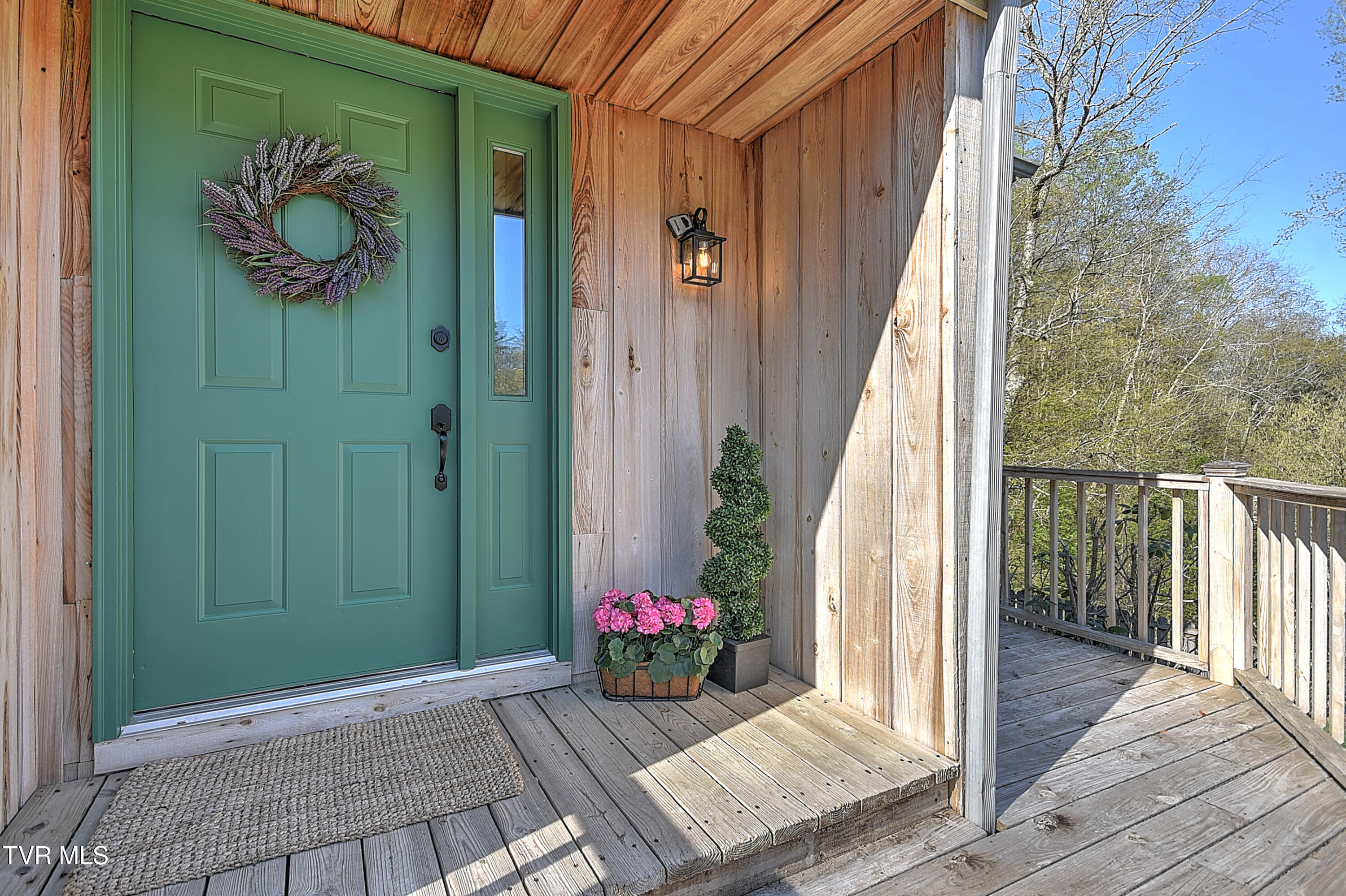 112 Hidden Valley Road Bristol, TN 37620 - Photo 3 of 74 112 Hidden Valley KB-13
