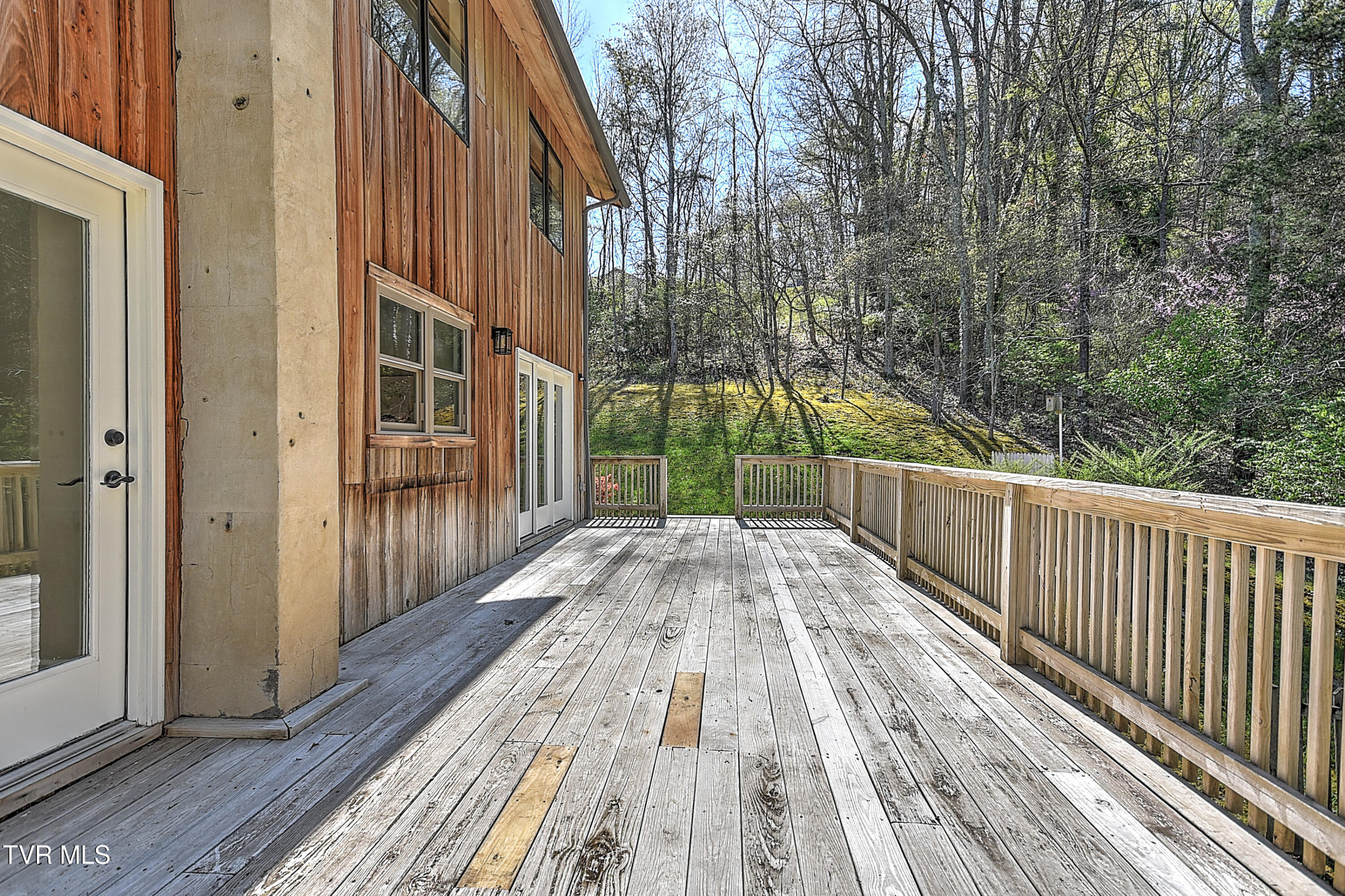 112 Hidden Valley Road Bristol, TN 37620 - Photo 62 of 74 112 Hidden Valley KB-80