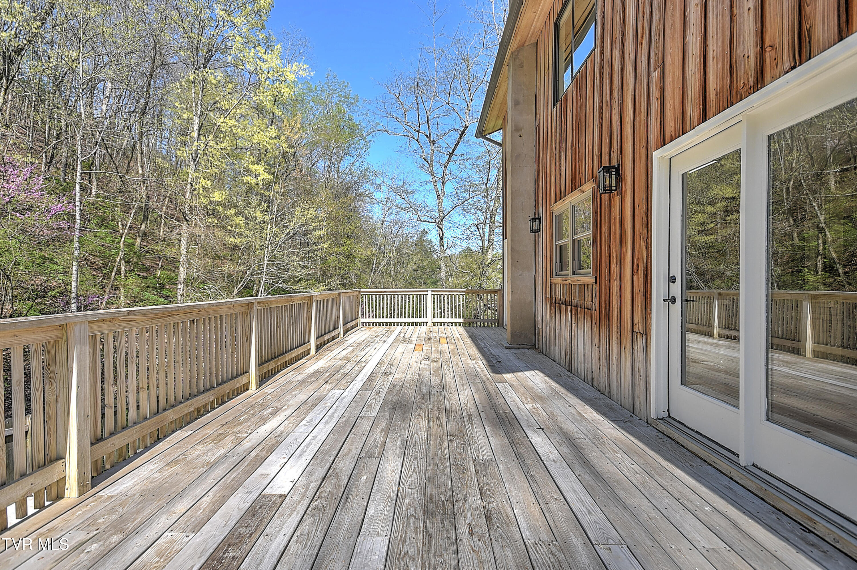 112 Hidden Valley Road Bristol, TN 37620 - Photo 63 of 74 112 Hidden Valley KB-78