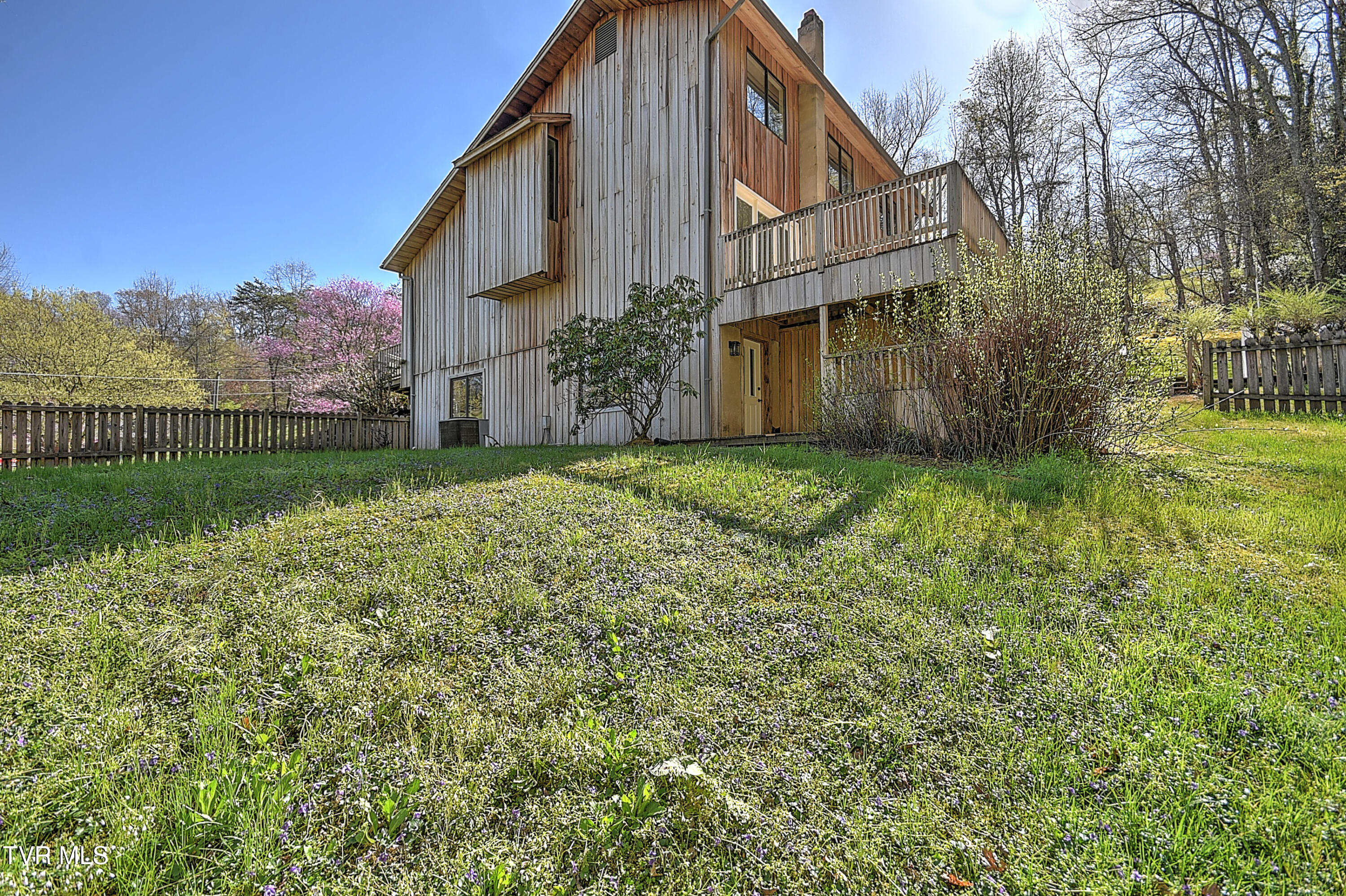 112 Hidden Valley Road Bristol, TN 37620 - Photo 67 of 74 112 Hidden Valley KB-68