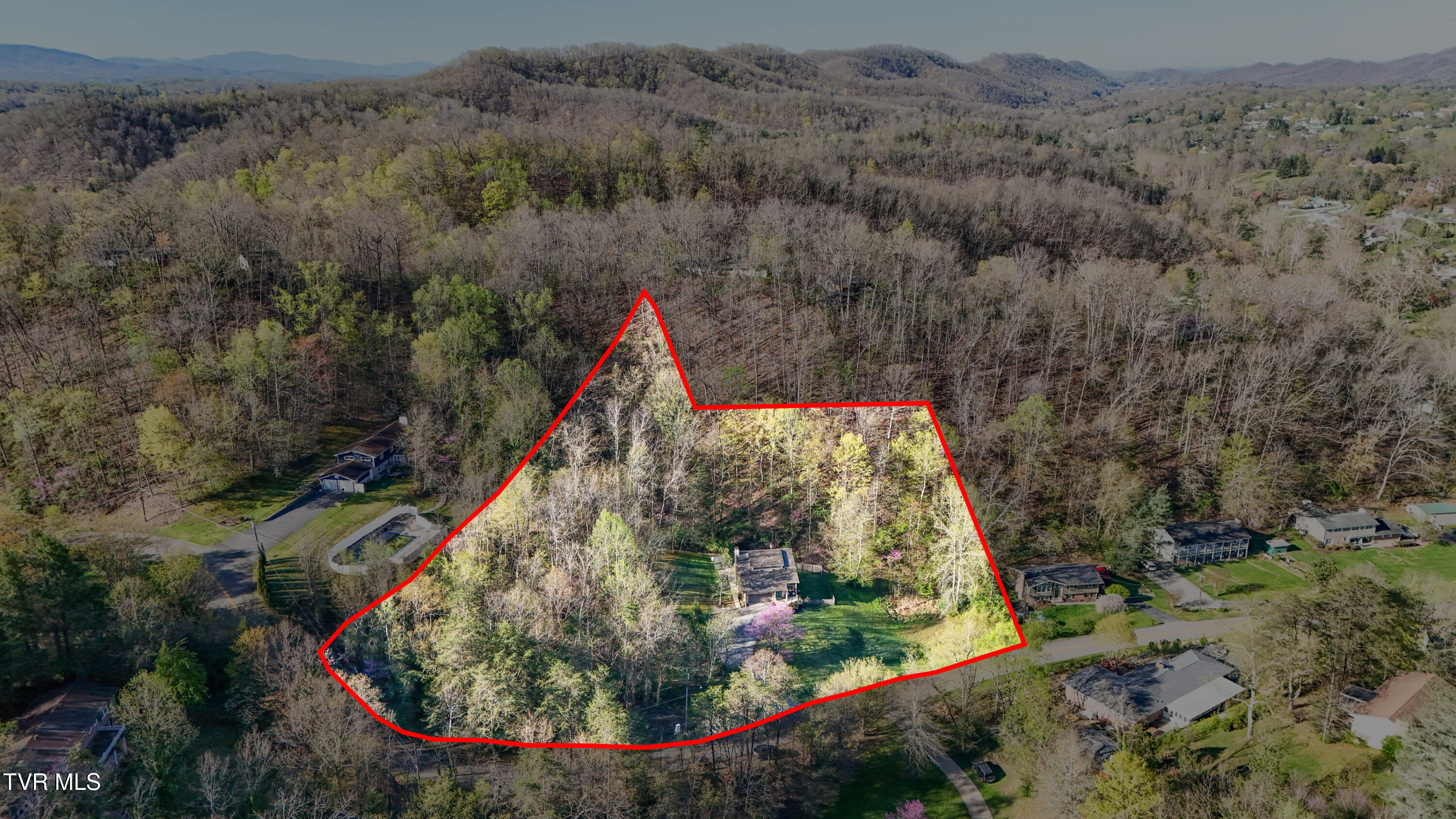 112 Hidden Valley Road Bristol, TN 37620 - Photo 69 of 74 112 Hidden Valley Rd Drone-9 Outline