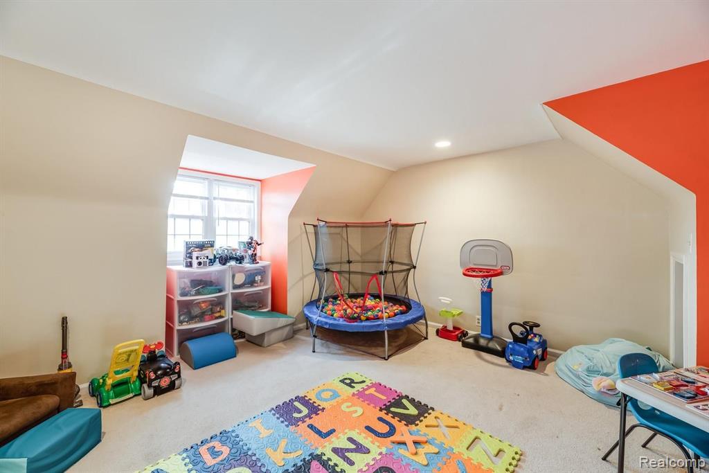 518 Barrington Road Grosse Pointe, MI 48230 - Photo 34 of 64