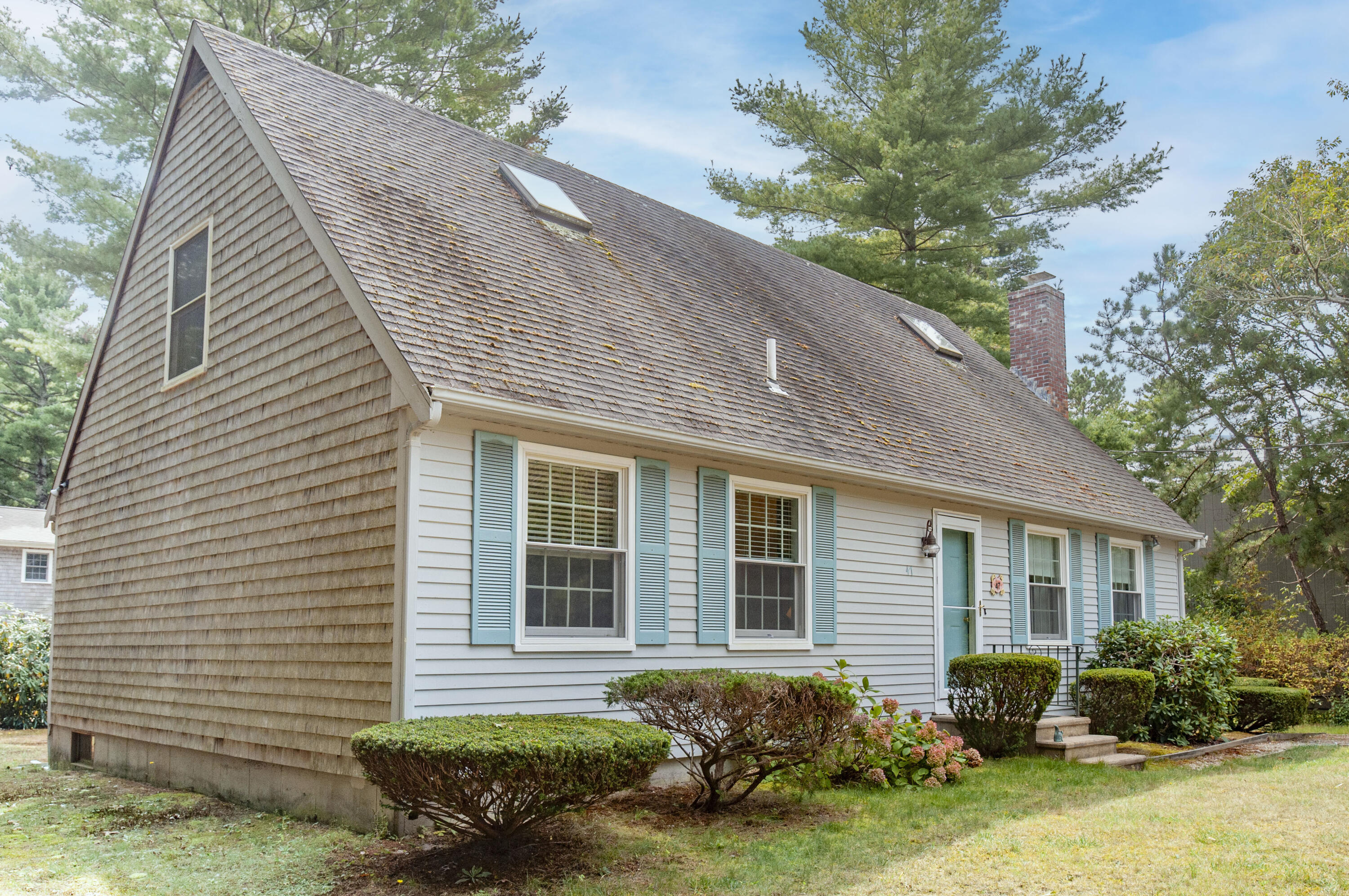 47 Cherry Tree Road Cotuit, MA 02635 - Photo 3 of 32 DSC_6572