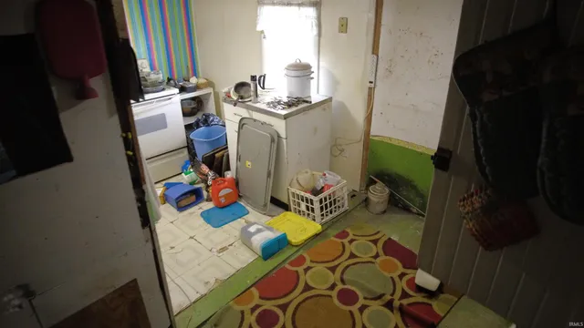 $92,500 | 4915 East White Point Drive, Monticello, IN 47960